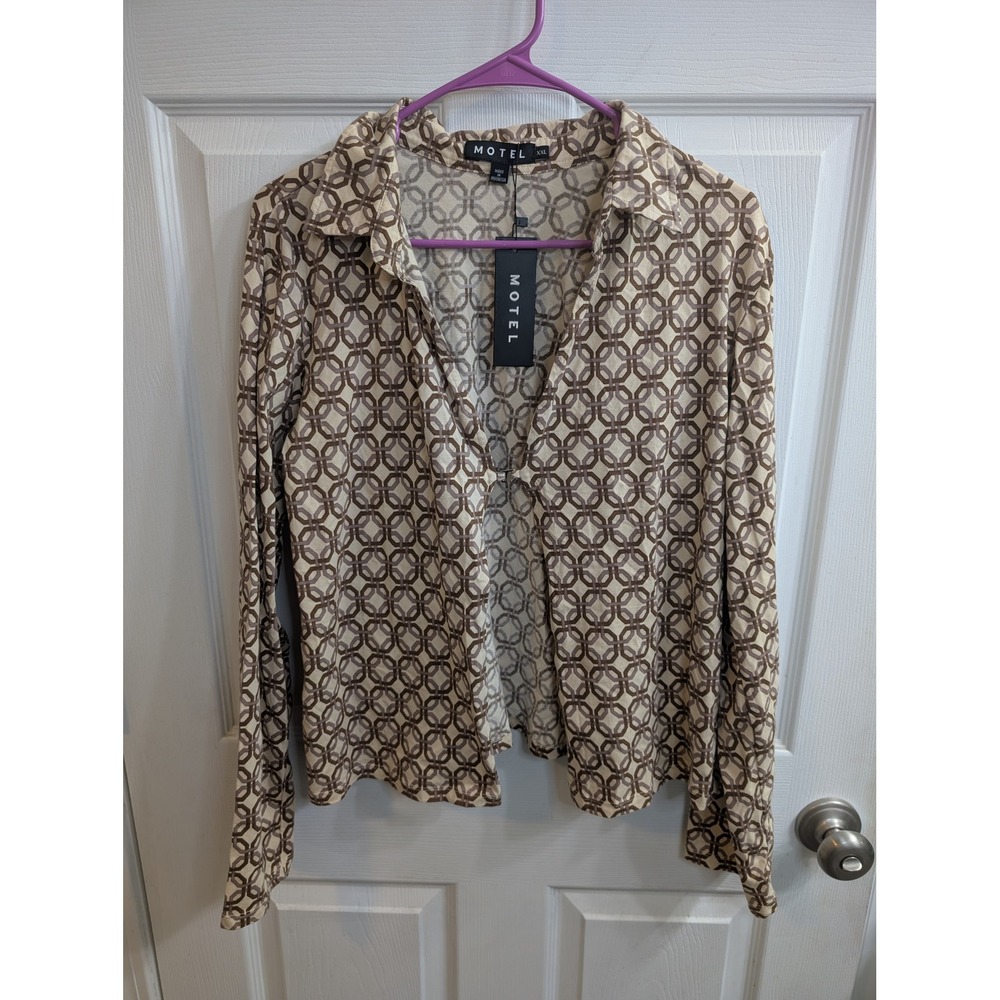Motel Geometric Chain Link Top Women Brown Long Sleeve Hook Eye NWT - Size XXL